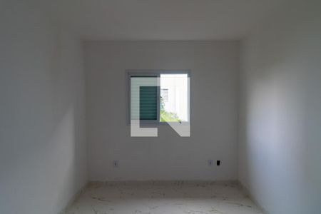 Quarto 1 de apartamento para alugar com 2 quartos, 49m² em Vila Miranda, Itaquaquecetuba