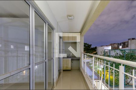 Varanda de apartamento à venda com 3 quartos, 75m² em Jardim Guanabara, Belo Horizonte