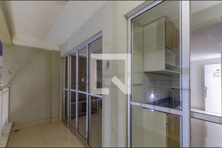 Varanda de apartamento à venda com 3 quartos, 75m² em Jardim Guanabara, Belo Horizonte