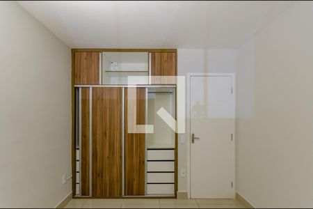 Quarto 1 de apartamento à venda com 3 quartos, 75m² em Jardim Guanabara, Belo Horizonte