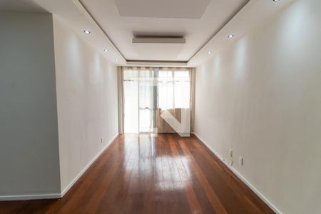 Apartamento à venda com 200m², 2 quartos e 1 vagaSala 