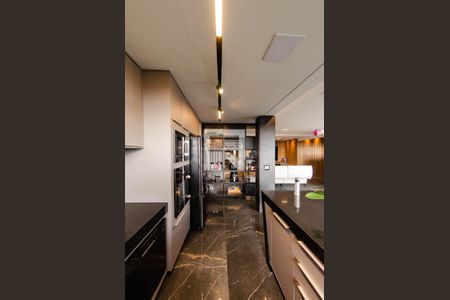 Casa de condomínio à venda com 297m², 3 quartos e 4 vagas Casa de condomínio à venda com 297m², 3 quartos e 4 vagasCozinha