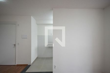 Sala de apartamento à venda com 2 quartos, 43m² em Jardim Monte Alegre, Taboão da Serra