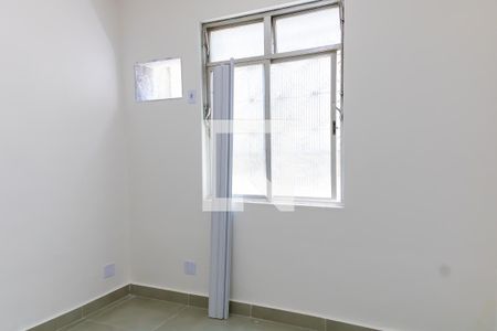 Quarto 1 de apartamento para alugar com 2 quartos, 53m² em Cascadura, Rio de Janeiro