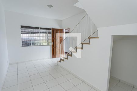 Sala de casa para alugar com 2 quartos, 115m² em Vila Penteado, São Paulo