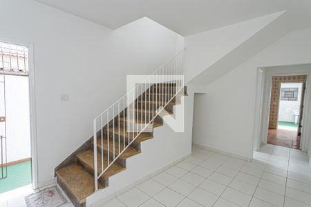 Sala de casa para alugar com 2 quartos, 115m² em Vila Penteado, São Paulo