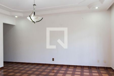 Sala  de casa para alugar com 4 quartos, 300m² em Vila São Vicente, São Paulo