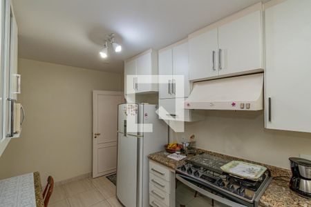 Casa de condomínio à venda com 202m², 3 quartos e 3 vagas Casa de condomínio à venda com 202m², 3 quartos e 3 vagasCozinha