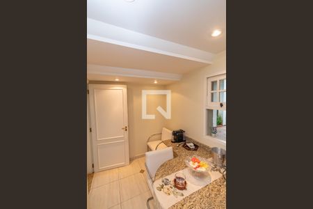 Casa de condomínio à venda com 202m², 3 quartos e 3 vagas Casa de condomínio à venda com 202m², 3 quartos e 3 vagasCozinha