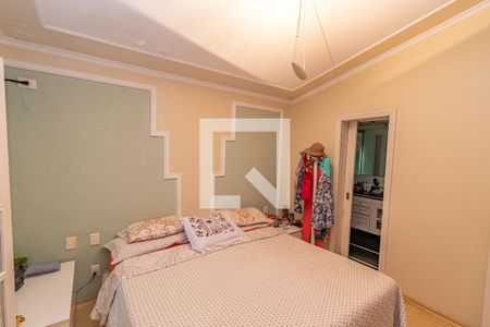 Casa de condomínio à venda com 202m², 3 quartos e 3 vagas Casa de condomínio à venda com 202m², 3 quartos e 3 vagasSuite