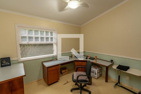 Casa de condomínio à venda com 202m², 3 quartos e 3 vagas Casa de condomínio à venda com 202m², 3 quartos e 3 vagasQuarto 2