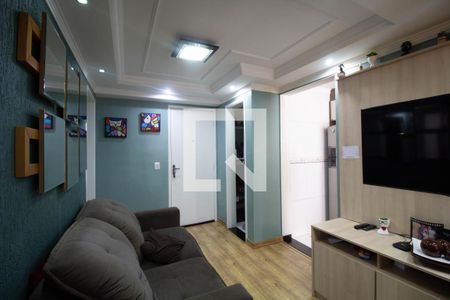 Sala de apartamento à venda com 3 quartos, 101m² em Vila Carmosina, São Paulo