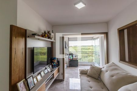 Sala de TV de apartamento à venda com 3 quartos, 75m² em Jardim Timbauhy, Barueri