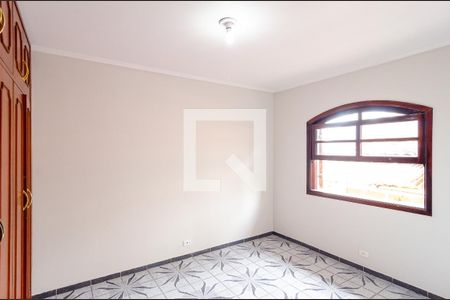 Casa para alugar com 302m², 4 quartos e 3 vagas Casa para alugar com 302m², 4 quartos e 3 vagasSuíte 2