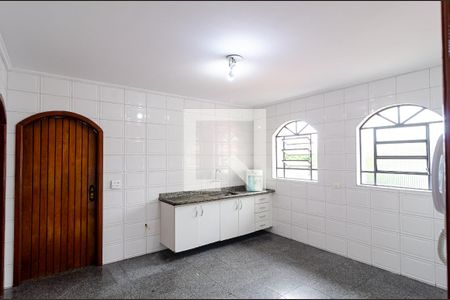Casa para alugar com 302m², 4 quartos e 3 vagas Casa para alugar com 302m², 4 quartos e 3 vagasCozinha