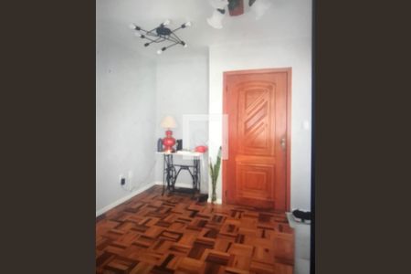 Apartamento à venda com 2 quartos, 52m² em Passo da Areia, Porto Alegre