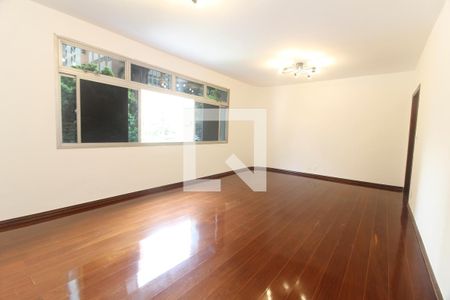 Sala de apartamento à venda com 4 quartos, 180m² em Funcionários, Belo Horizonte