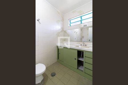 Casa à venda com 350m², 2 quartos e 1 vaga Casa à venda com 350m², 2 quartos e 1 vagaBanheiro Social 1