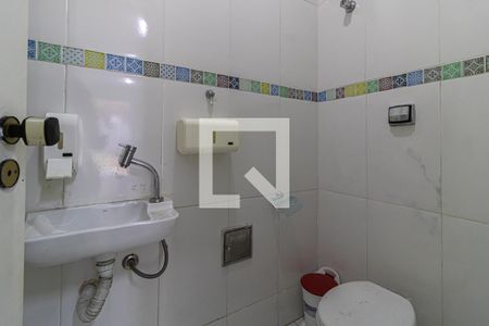 Casa à venda com 350m², 2 quartos e 1 vaga Casa à venda com 350m², 2 quartos e 1 vagaLavabo