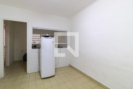 Casa à venda com 350m², 2 quartos e 1 vaga Casa à venda com 350m², 2 quartos e 1 vagaCozinha