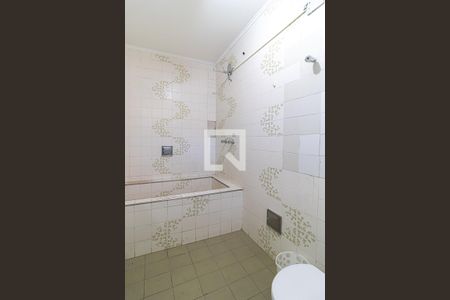 Casa à venda com 350m², 2 quartos e 1 vaga Casa à venda com 350m², 2 quartos e 1 vagaBanheiro Social 1