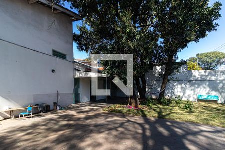 Casa à venda com 350m², 2 quartos e 1 vaga Casa à venda com 350m², 2 quartos e 1 vagaÁrea externa
