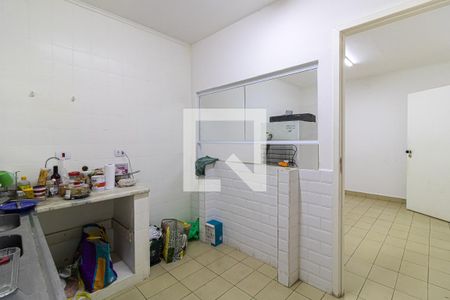 Casa à venda com 350m², 2 quartos e 1 vaga Casa à venda com 350m², 2 quartos e 1 vagaCozinha