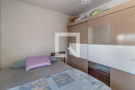 Quarto 2 de apartamento à venda com 2 quartos, 57m² em Humaitá, Porto Alegre