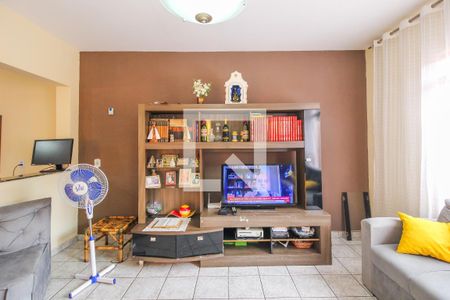 Sala de casa à venda com 4 quartos, 160m² em Jardim Caçula, Jundiaí