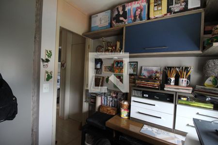 Quarto 1 de apartamento à venda com 3 quartos, 77m² em Morro Santana, Porto Alegre