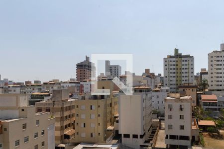 Vista da varanda da sala de apartamento à venda com 3 quartos, 72m² em Manacás, Belo Horizonte