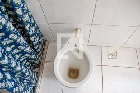 banheiro de apartamento para alugar com 1 quarto, 40m² em Taquara, Rio de Janeiro