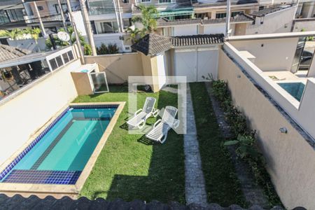 Suíte 1 - Vista de casa de condomínio para alugar com 3 quartos, 250m² em Vargem Pequena, Rio de Janeiro