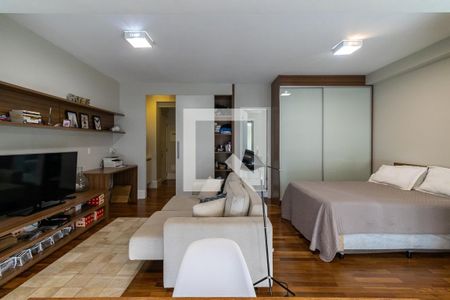 Sala e Quarto de kitnet/studio à venda com 1 quarto, 44m² em Vila Olímpia, São Paulo