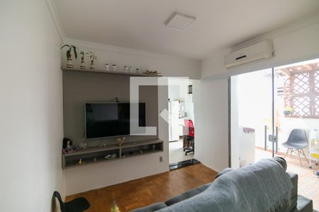 Sala de casa à venda com 2 quartos, 220m² em Jardim Monte Kemel, São Paulo