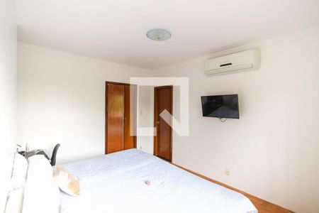 Quarto 1 de casa à venda com 2 quartos, 220m² em Jardim Monte Kemel, São Paulo