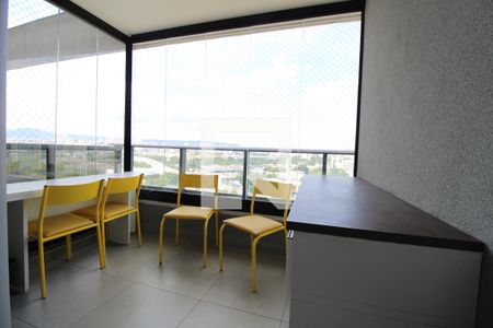 Varanda  de apartamento à venda com 2 quartos, 62m² em Água Branca, São Paulo