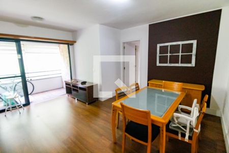Sala de apartamento para alugar com 3 quartos, 75m² em Vila Andrade, São Paulo