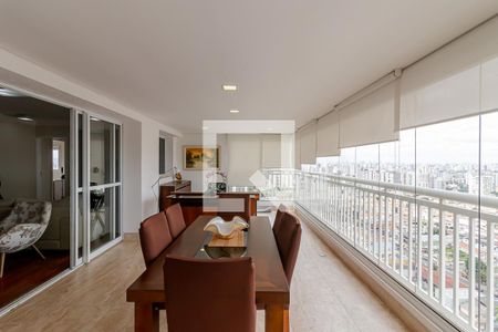 Varanda de apartamento à venda com 3 quartos, 146m² em Vila Gumercindo, São Paulo