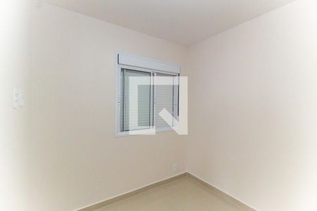 Quarto 1 de apartamento à venda com 2 quartos, 46m² em Vila Carmosina, São Paulo