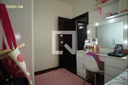 Quarto 1 de apartamento à venda com 2 quartos, 82m² em Navegantes, Porto Alegre