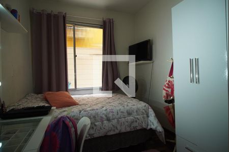 Quarto 1 de apartamento à venda com 2 quartos, 82m² em Navegantes, Porto Alegre