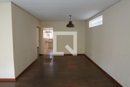 Sala de casa à venda com 3 quartos, 270m² em Jardim Colombo, São Paulo