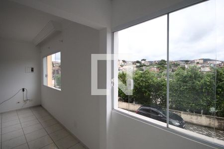 Sala de casa à venda com 3 quartos, 110m² em Vila Paulistana, São Paulo