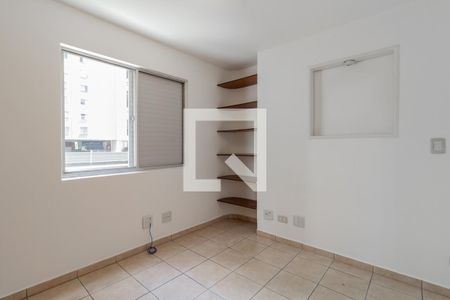 Quarto 1 de apartamento à venda com 2 quartos, 70m² em Itaim Bibi, São Paulo