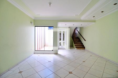 Sala de casa à venda com 3 quartos, 260m² em Jardim Santo Alberto, Santo André