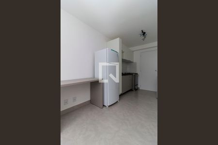 Sala de apartamento para alugar com 1 quarto, 24m² em Jardim Monte Azul, São Paulo