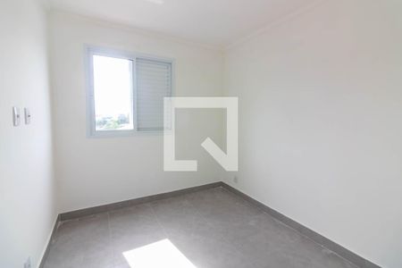 Quarto 2 de apartamento para alugar com 2 quartos, 39m² em Jardim Monte Azul, São Paulo