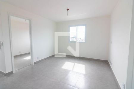 Sala de apartamento para alugar com 2 quartos, 39m² em Jardim Monte Azul, São Paulo