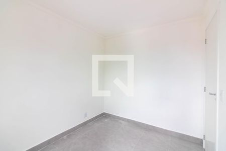 Quarto 2 de apartamento para alugar com 2 quartos, 39m² em Jardim Monte Azul, São Paulo